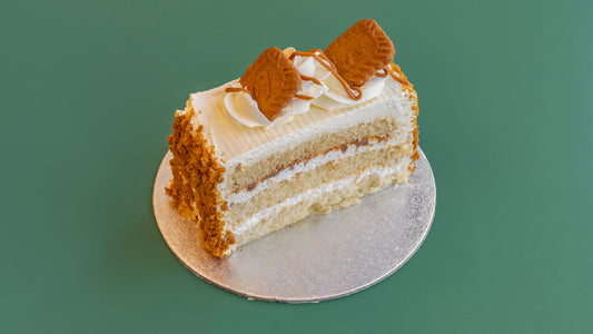 Lotus Biscoff Cake Slice