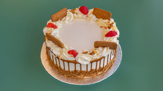 Lotus Biscoff Cake