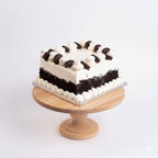 Cookies & Cream Escape Cake